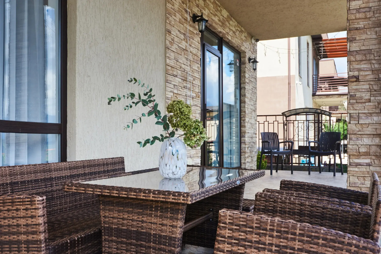 Вилла Усадьба Высокое с Панорамным Видом и Бассейном