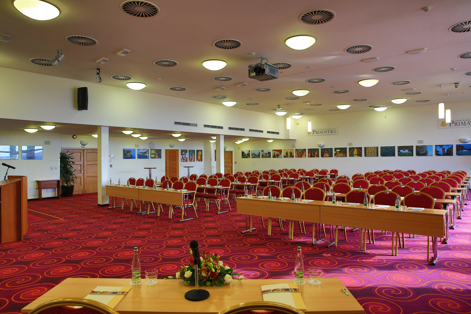 Отель PRIMAVERA Hotel & Congress centre