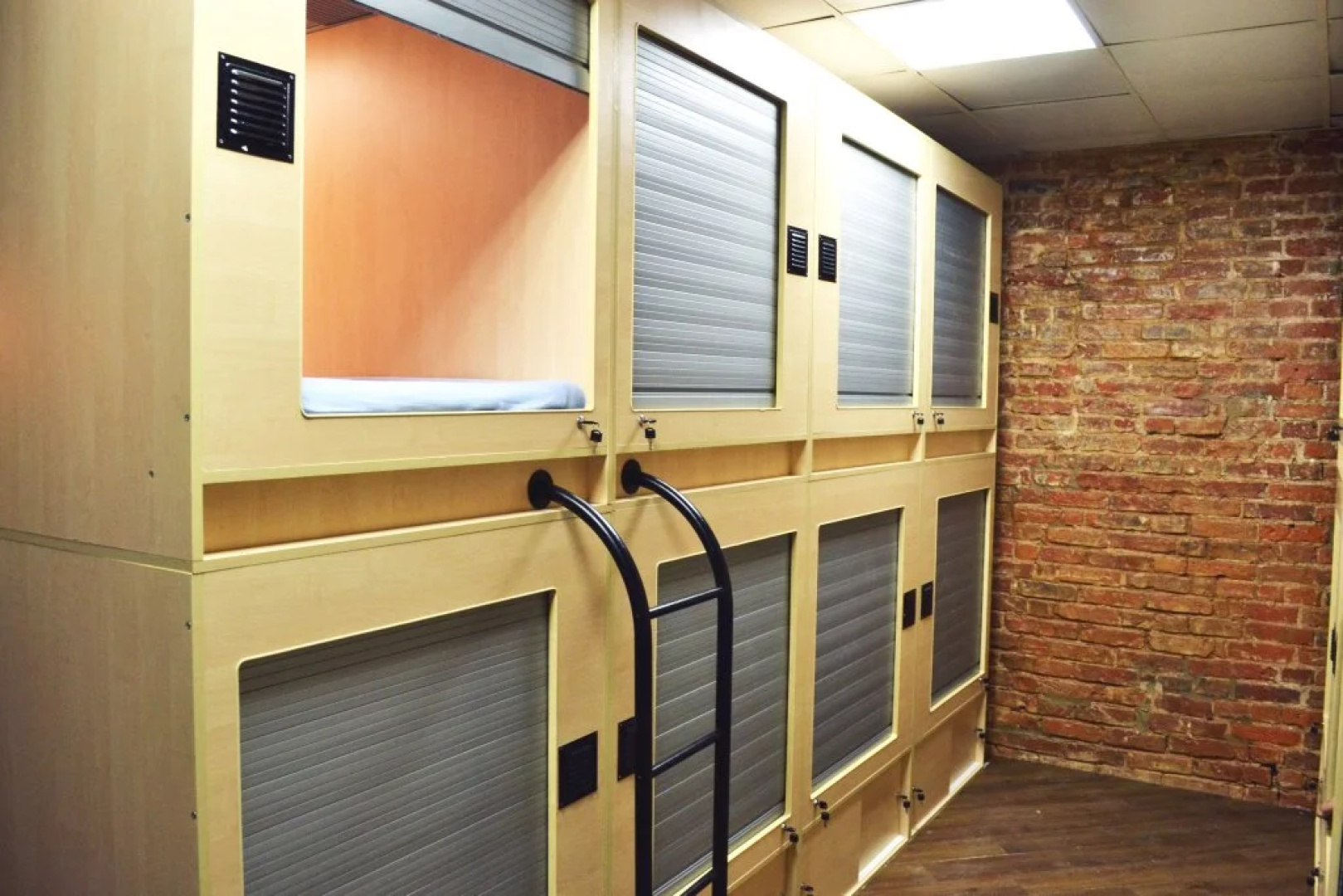 Хостел Капсульный Boxtel-hostel
