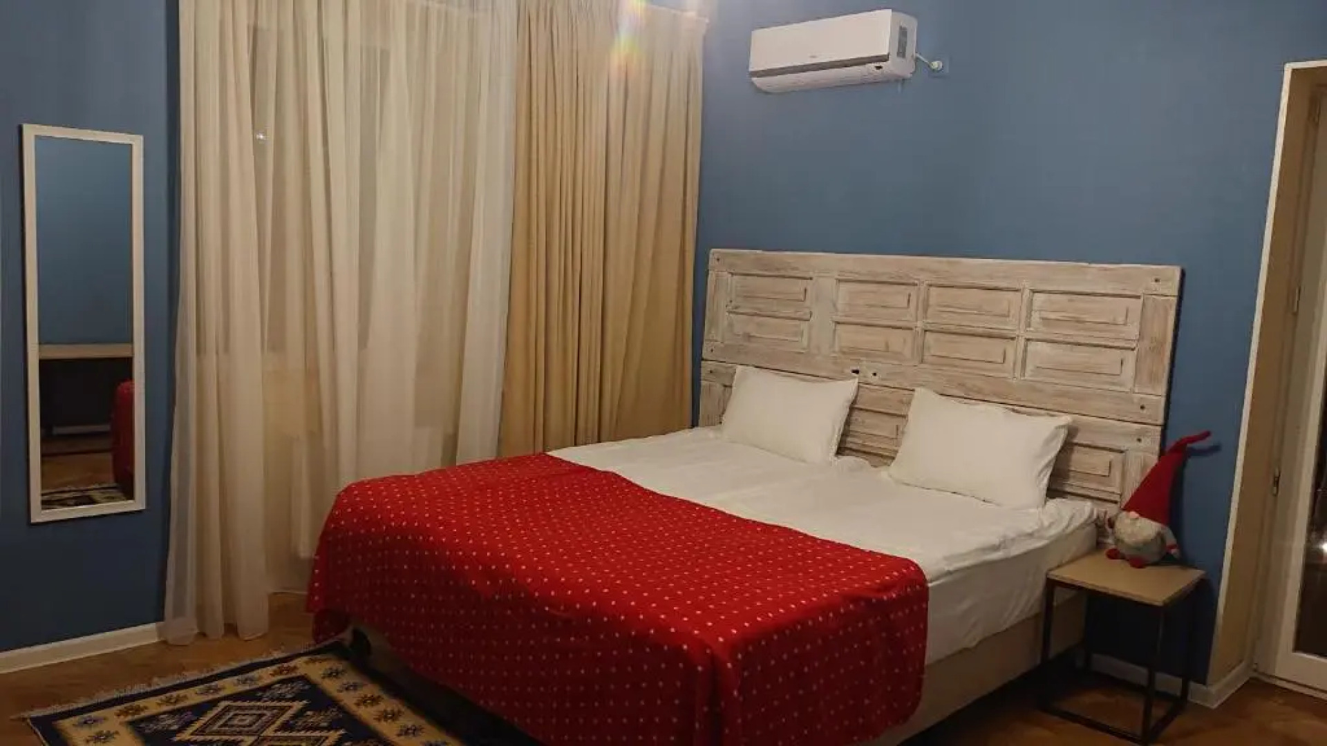 Отель Gvino Minda