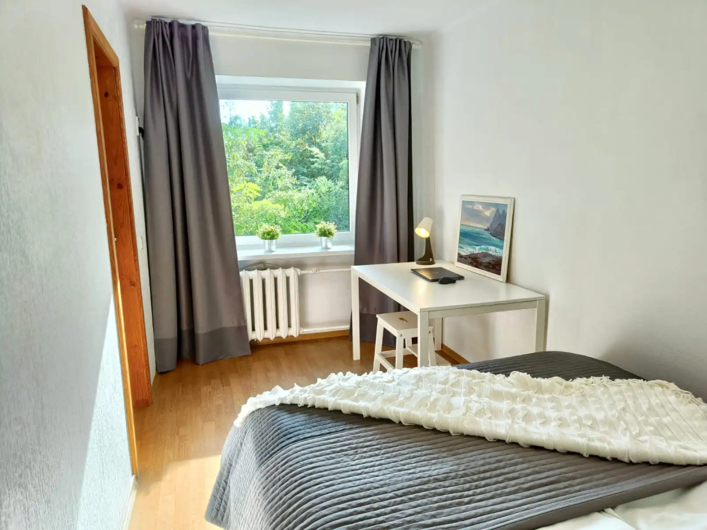 Апартаменты двухкомнатные на Пролетарской у Нижнего озера