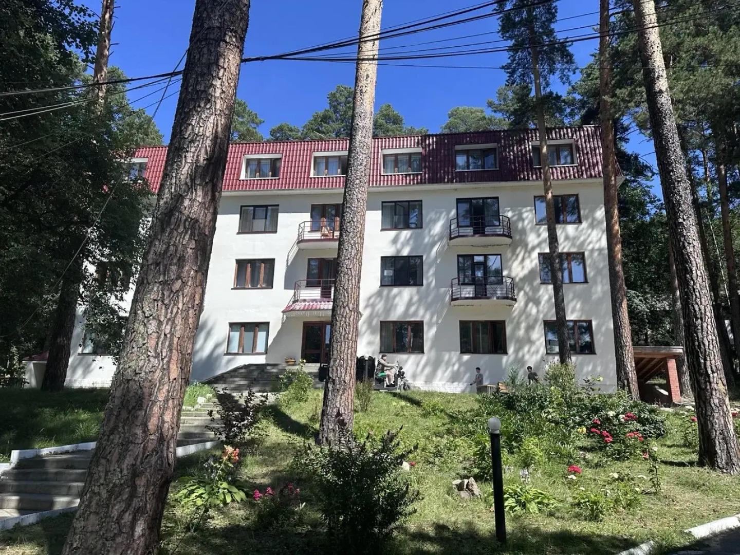 Апартаменты Уютные на озере Еловое