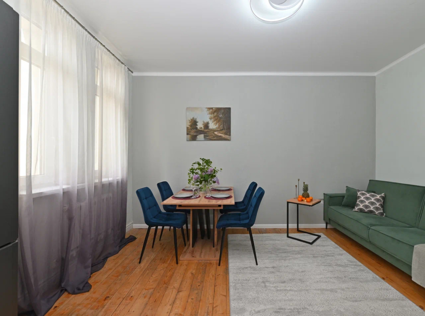 Апартаменты на Гостиной