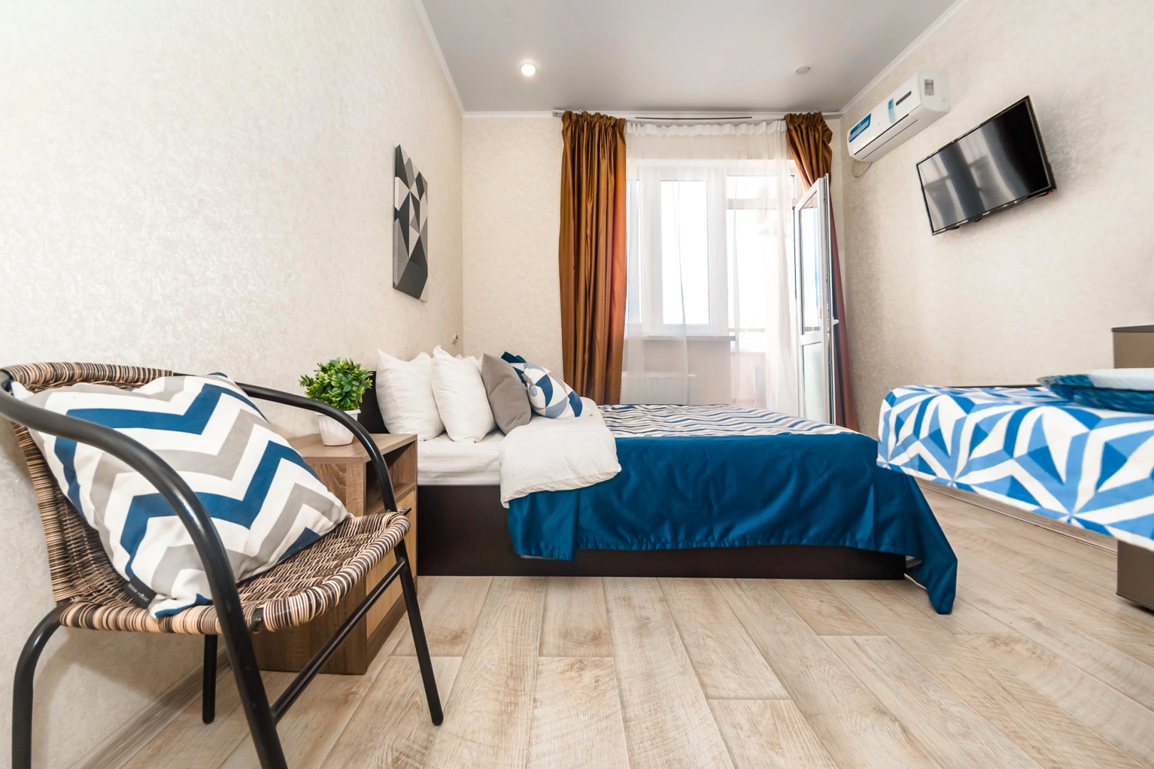 Апартаменты на Владимирской 148/1 B-Flats