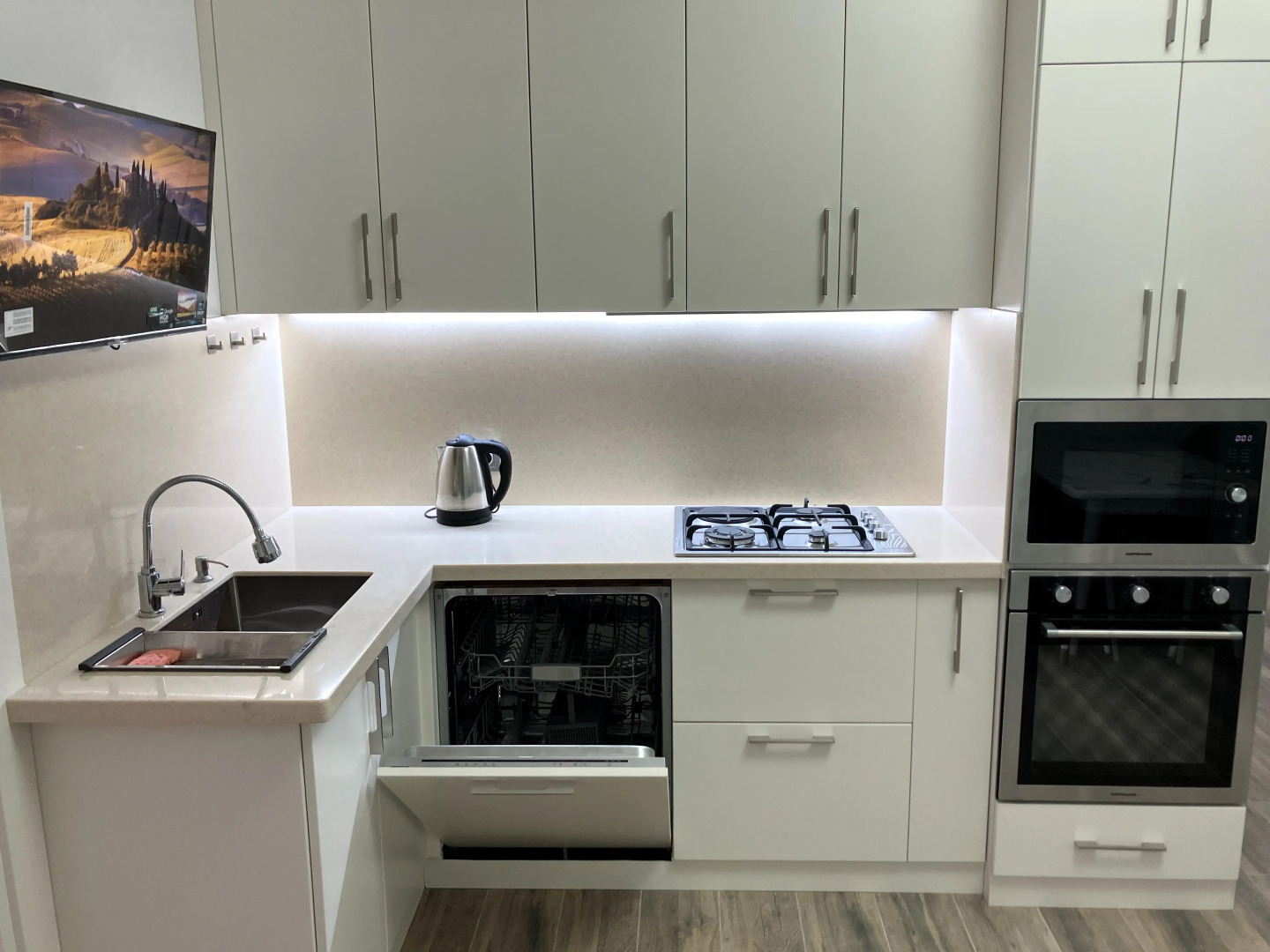 Квартира большая, светлая и уютная