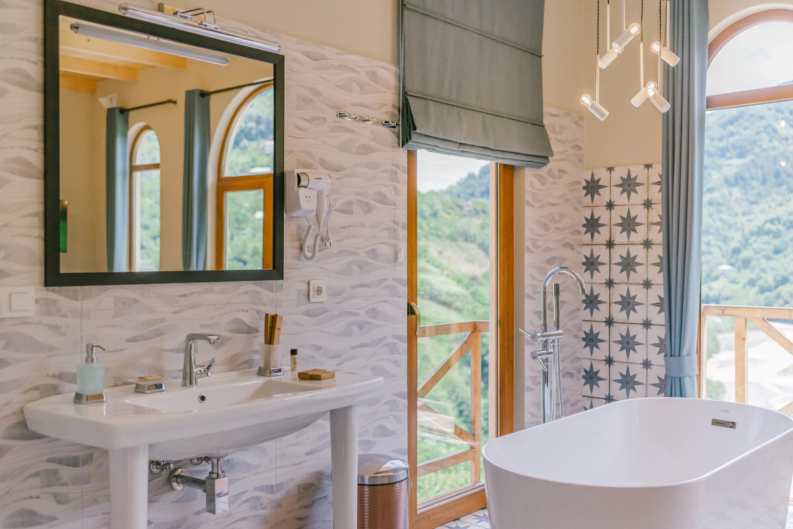 Отель Chateau Iveri