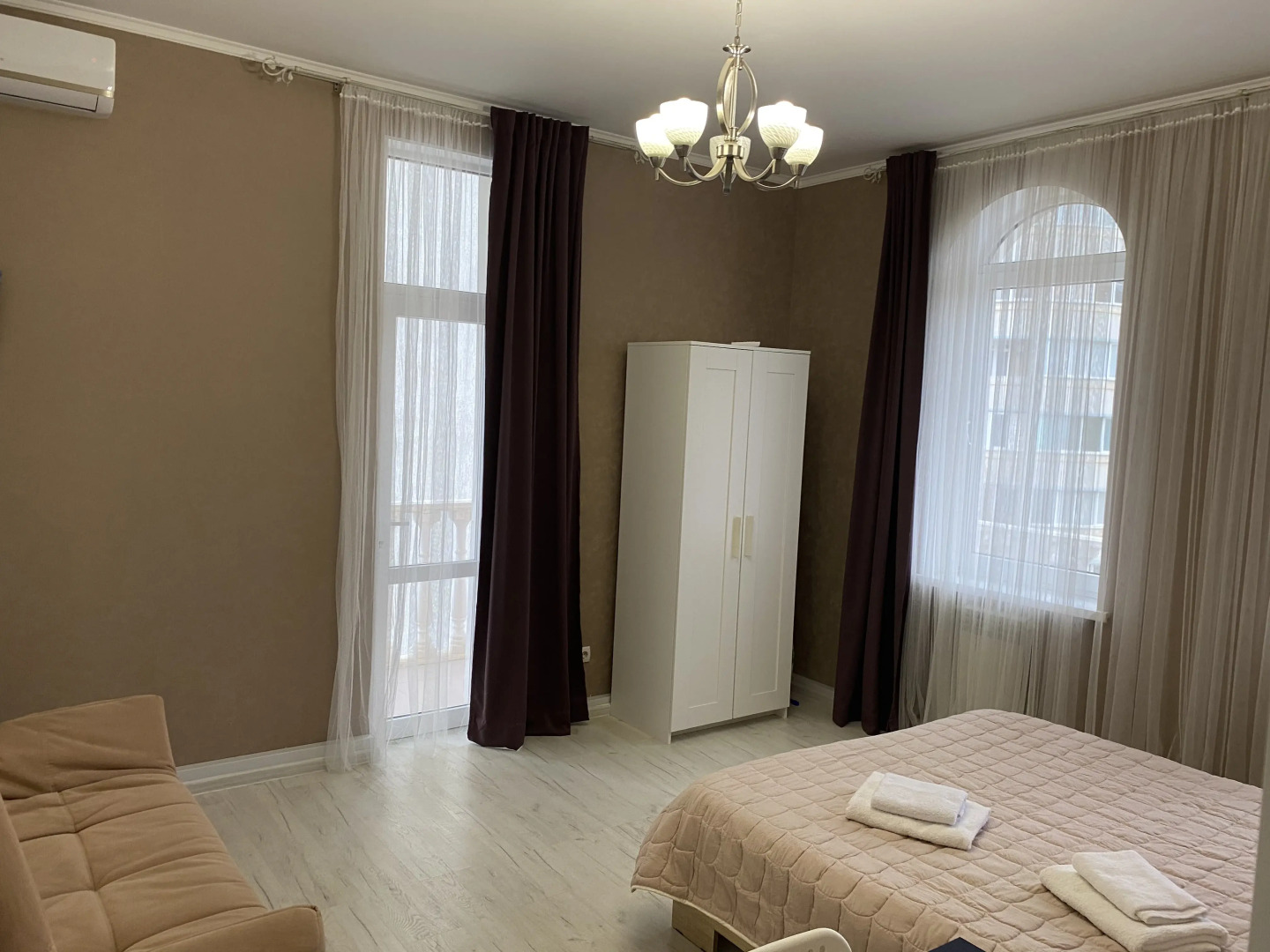 Апартаменты Классические с балконом