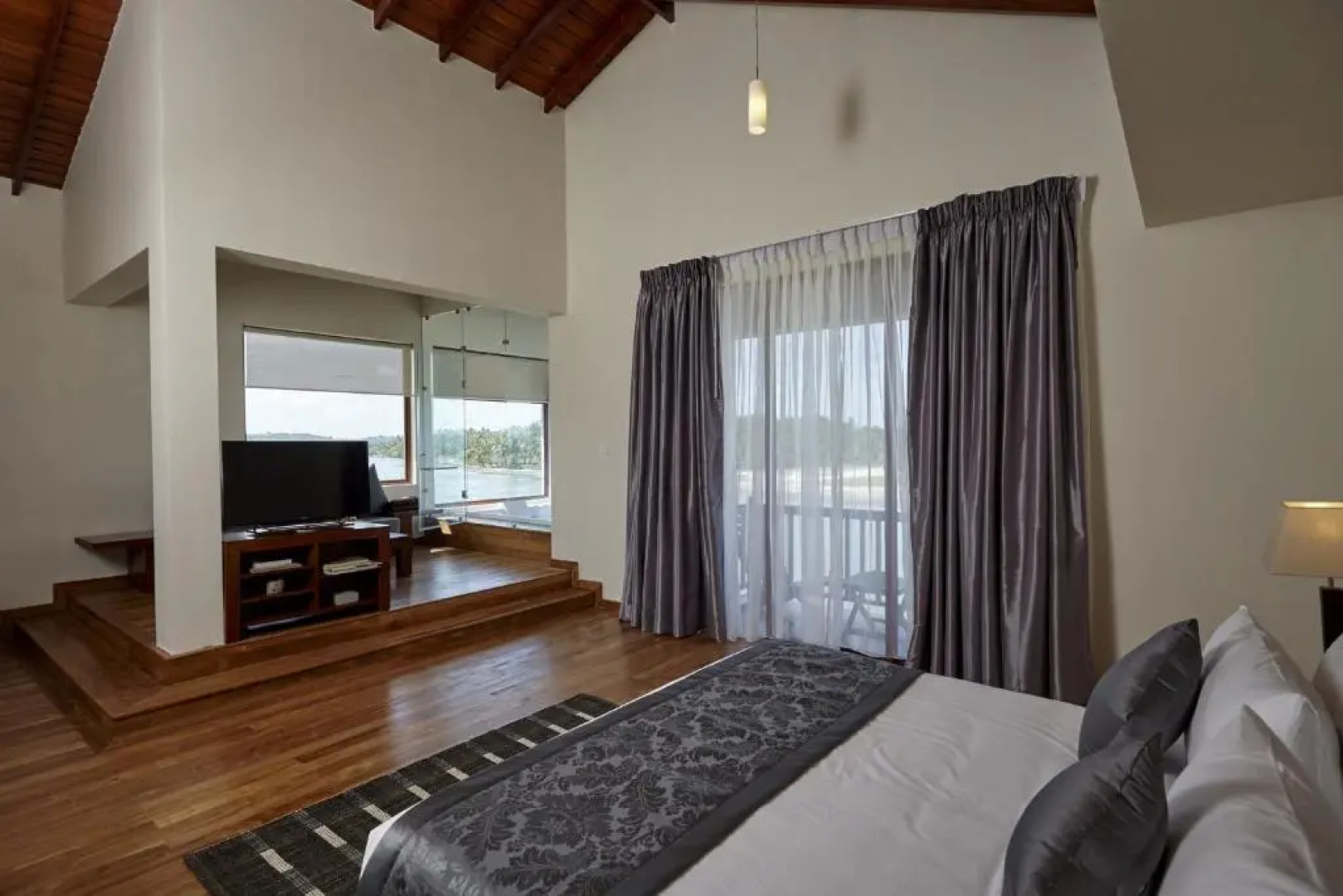 Курортный отель Amaranthe Bay