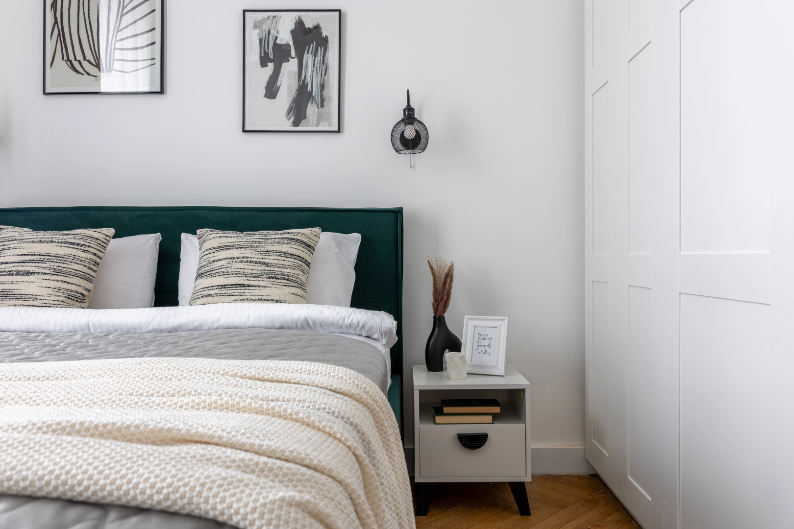 Квартира GM Apartments По следам Мастера и Маргариты