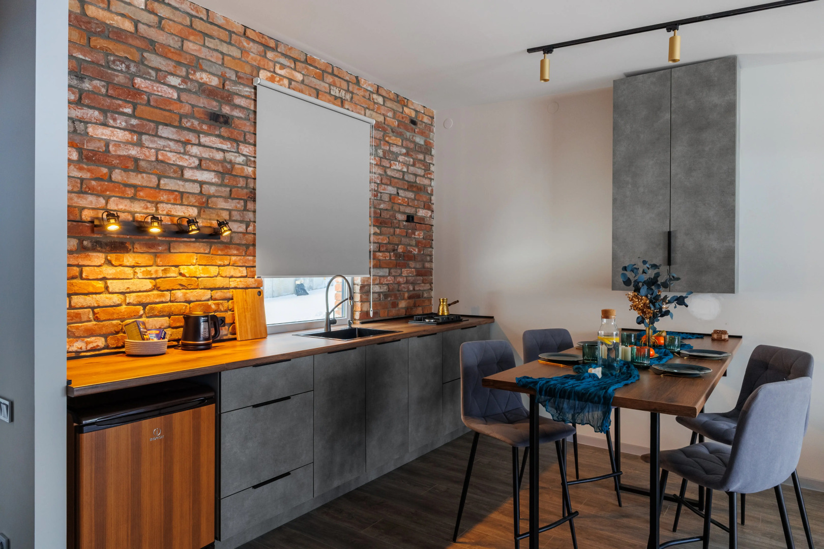 Частный Дом Aura на Интернациональной 106