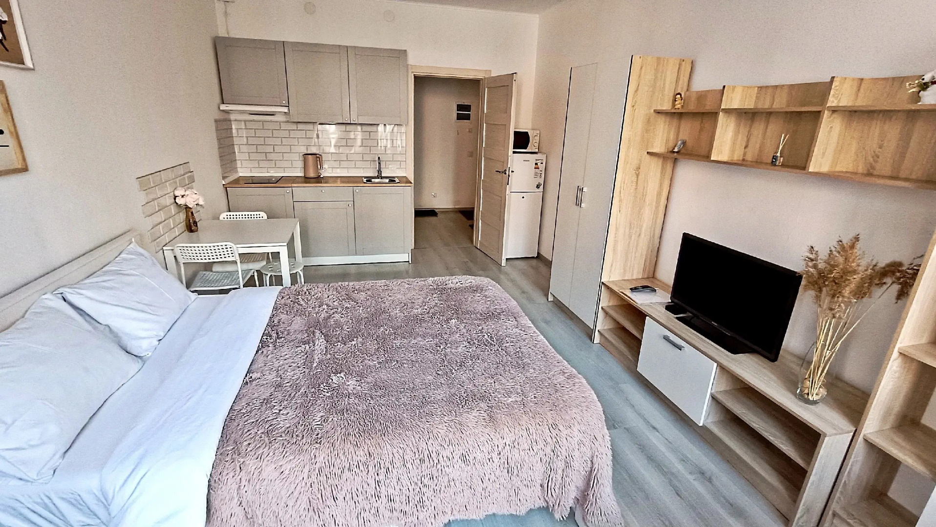 Квартира  студия у залива