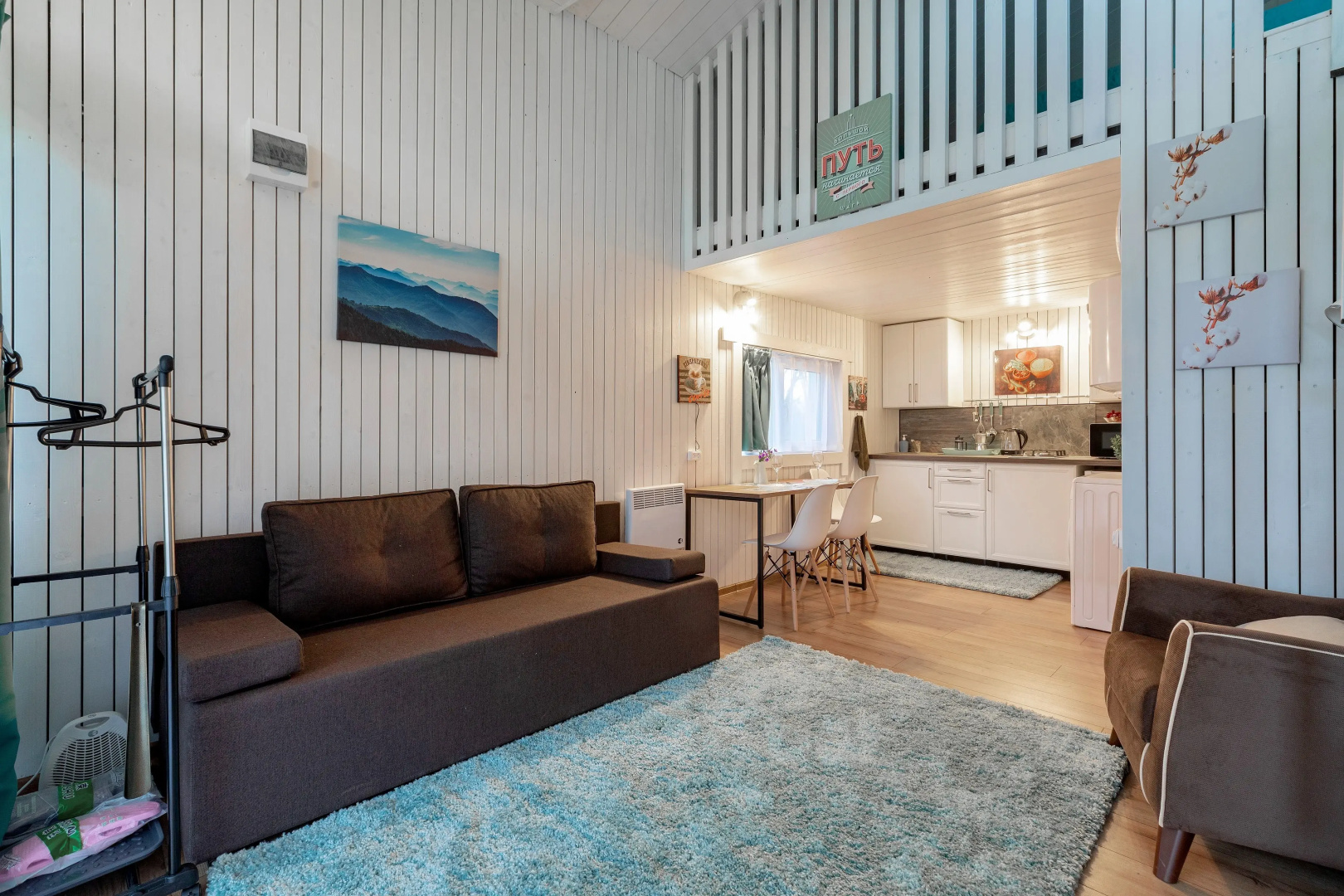 Частный дом Eliza Home в Сосново Хауз