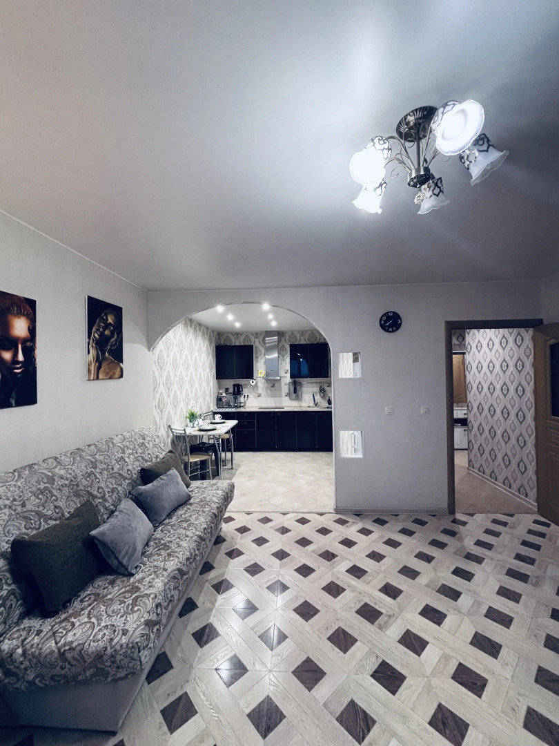 Квартира Двухкомнатная на улице Юности 2