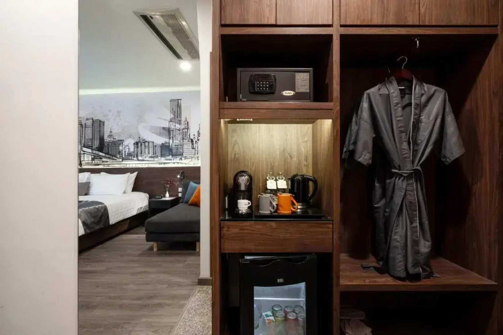 Отель Manhattan Sukhumvit Bangkok