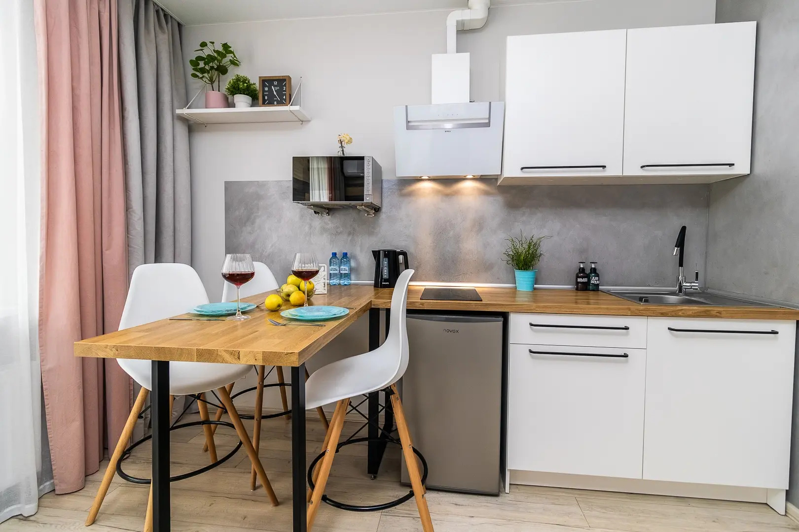 Апартаменты Mango Апартаменты на Конгрессной ВКК Экспоград Юг