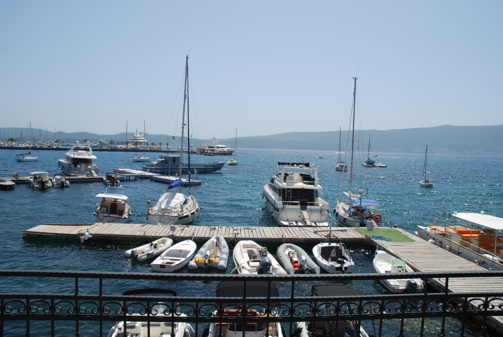 Апартаменты Opera Tivat