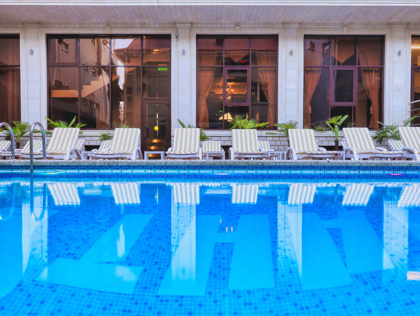 Отель Атлант