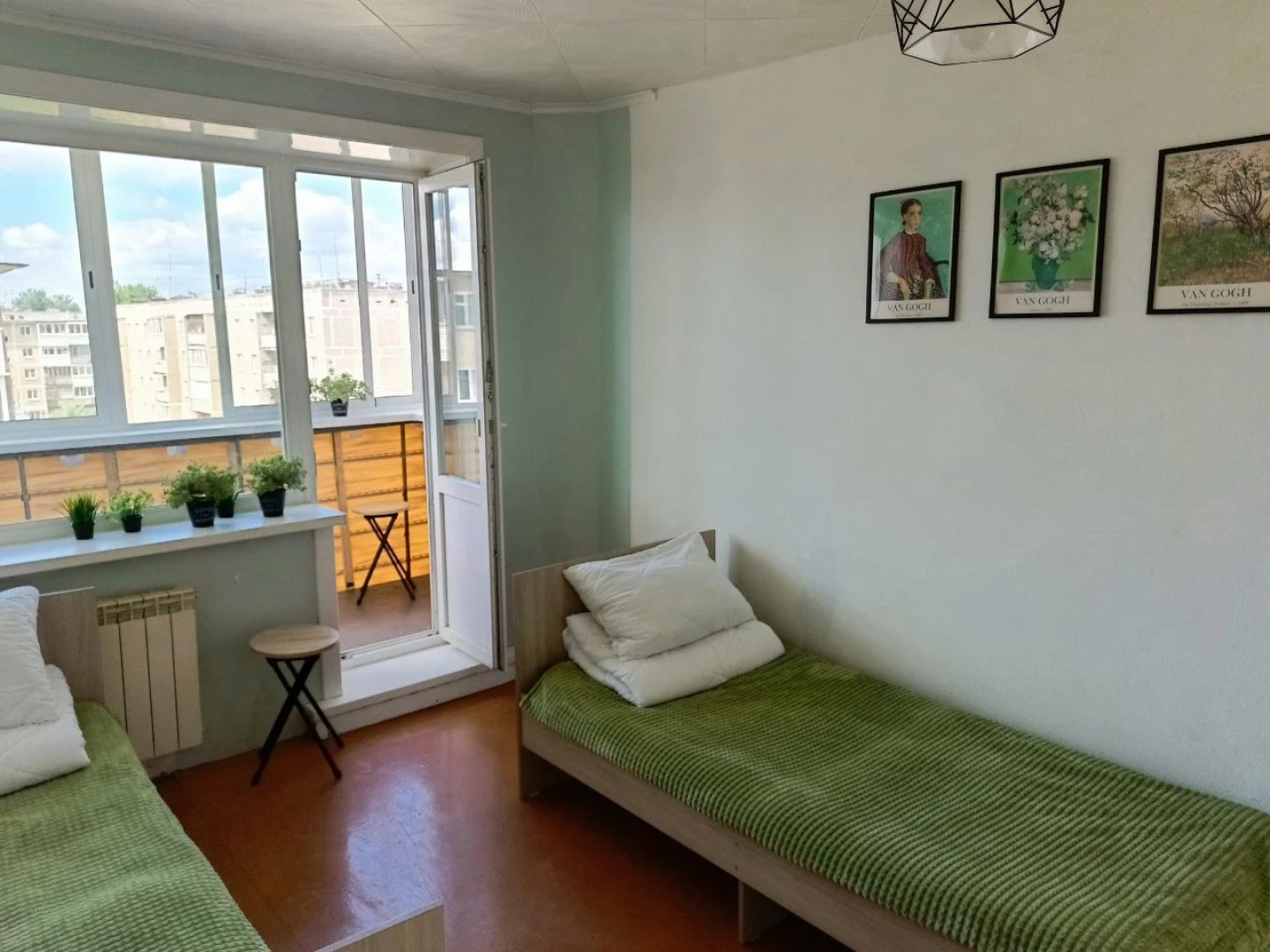 Квартира Трехкомнатная