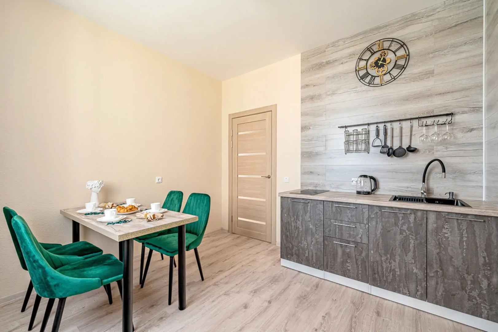 Квартира 165 на Латышова 3