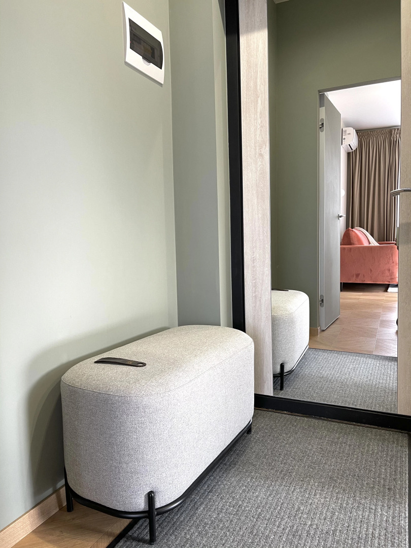 Квартира Роскошная двухкомнатная квартира в сталинке с видом на Аллею Героев