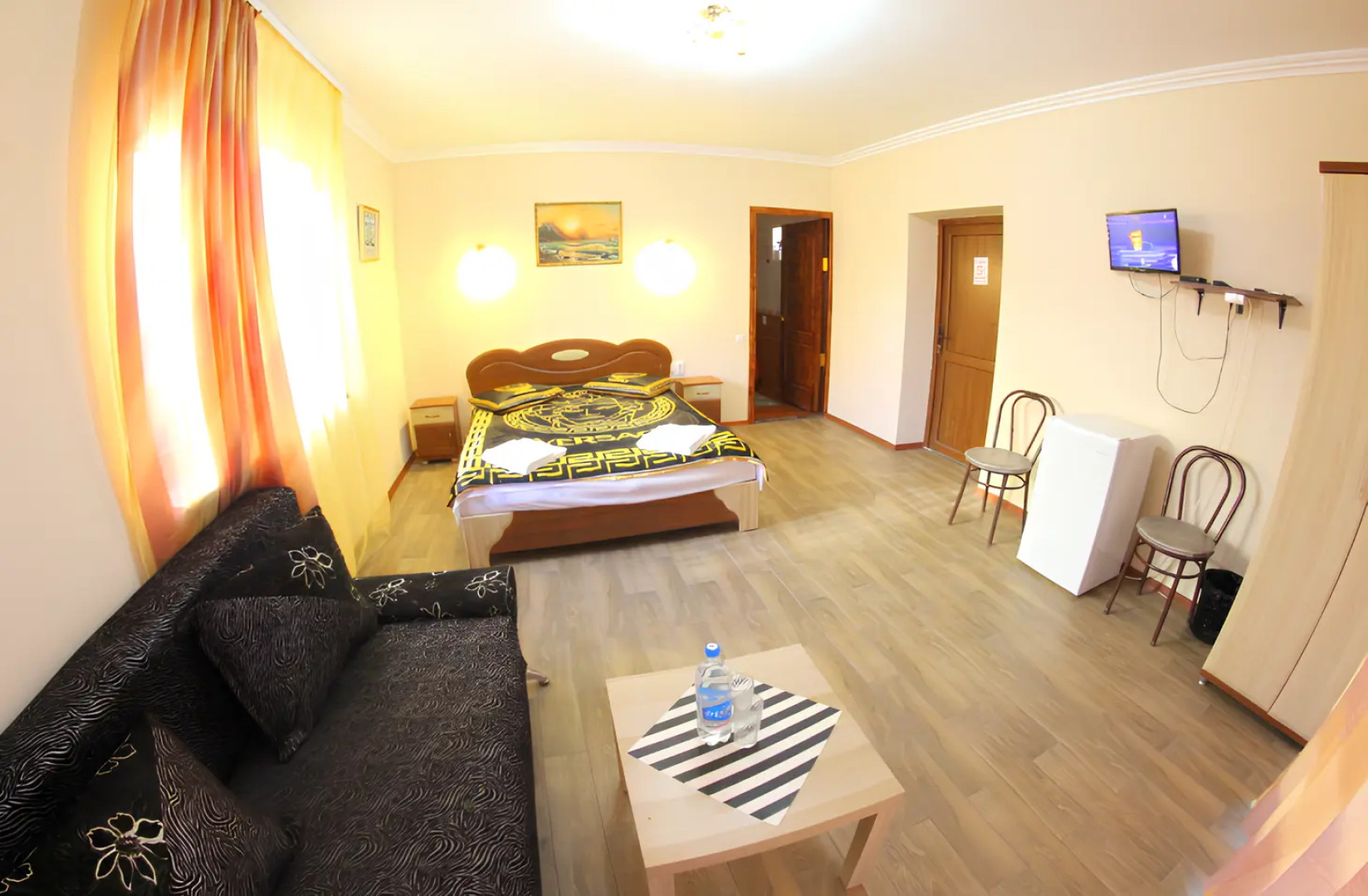 Меблированные комнаты в Гостевом доме Очаг