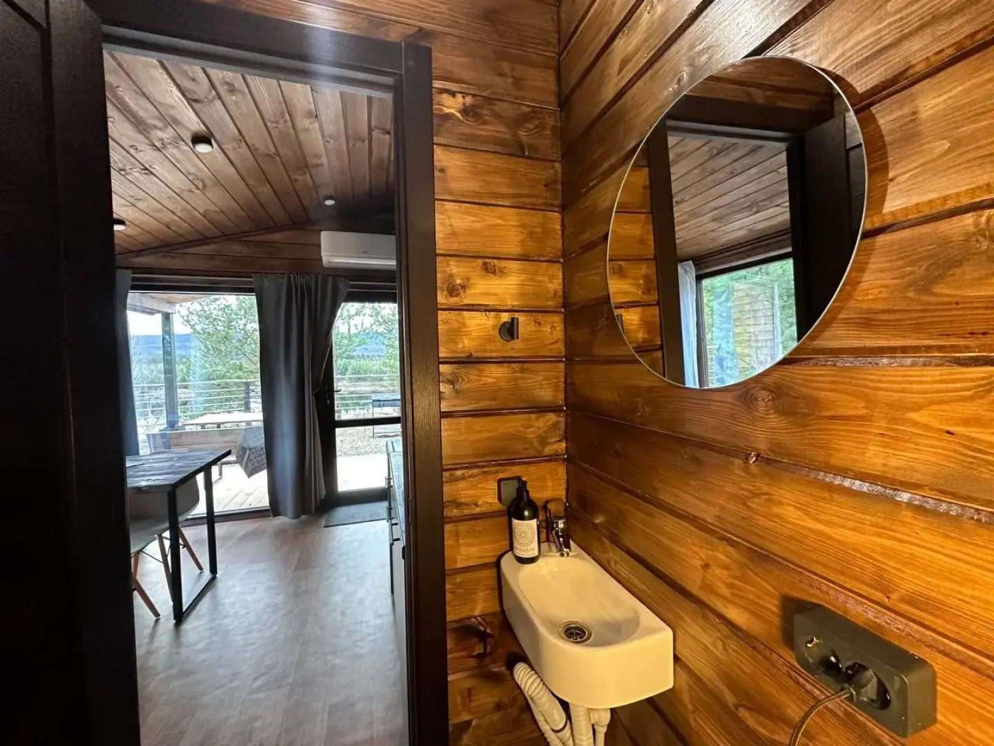 Глэмпинг Мандала Кумба