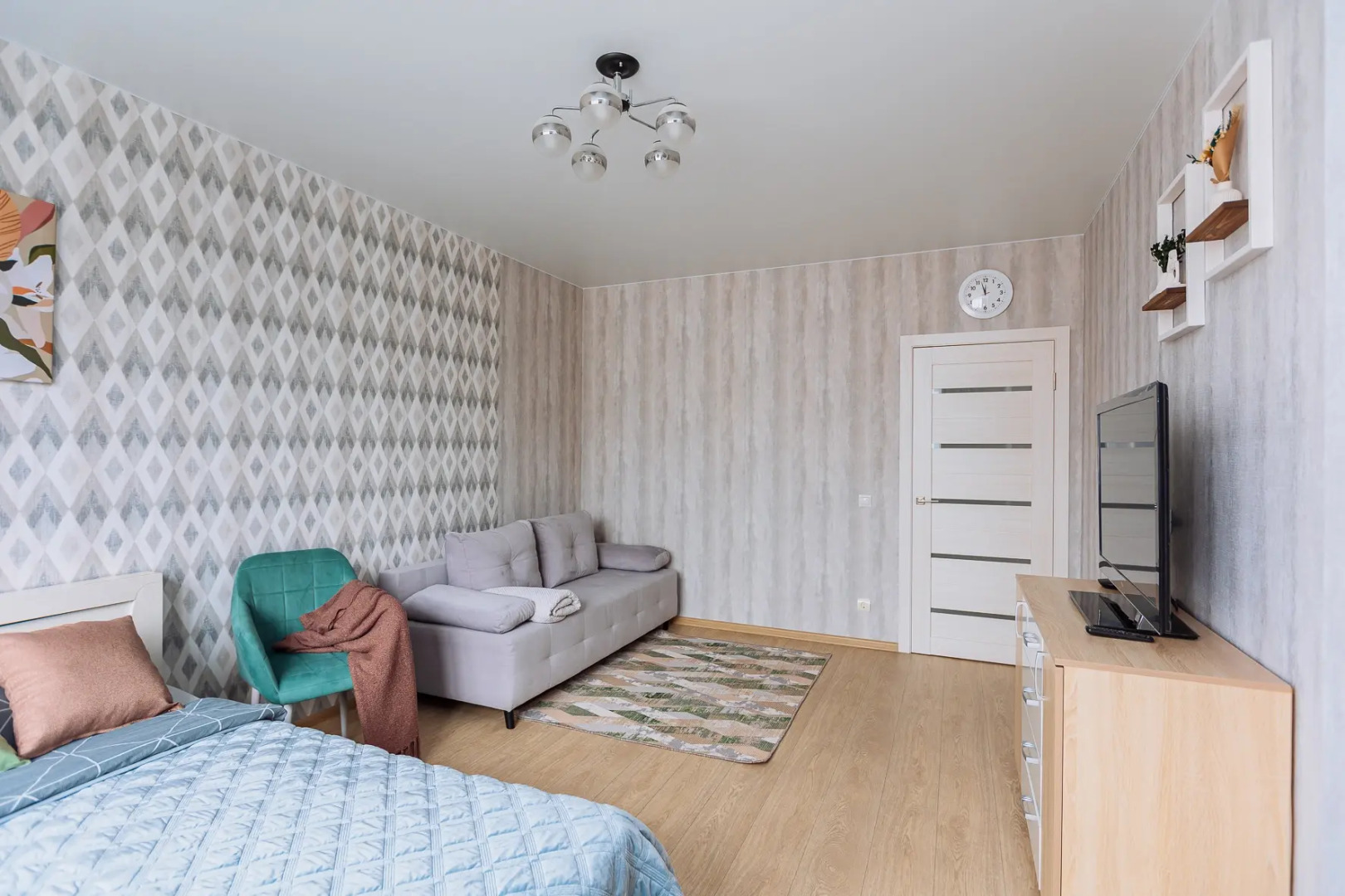 Апартаменты на Кипарисовой