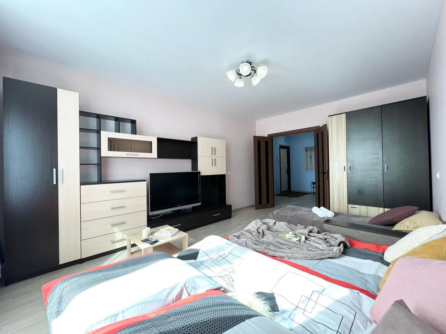 Апартаменты 2-к апартаменты Анненки