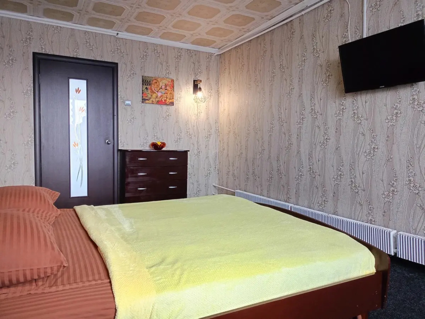 Жилое помещение Трехкомнатные апартаменты Sweet Home