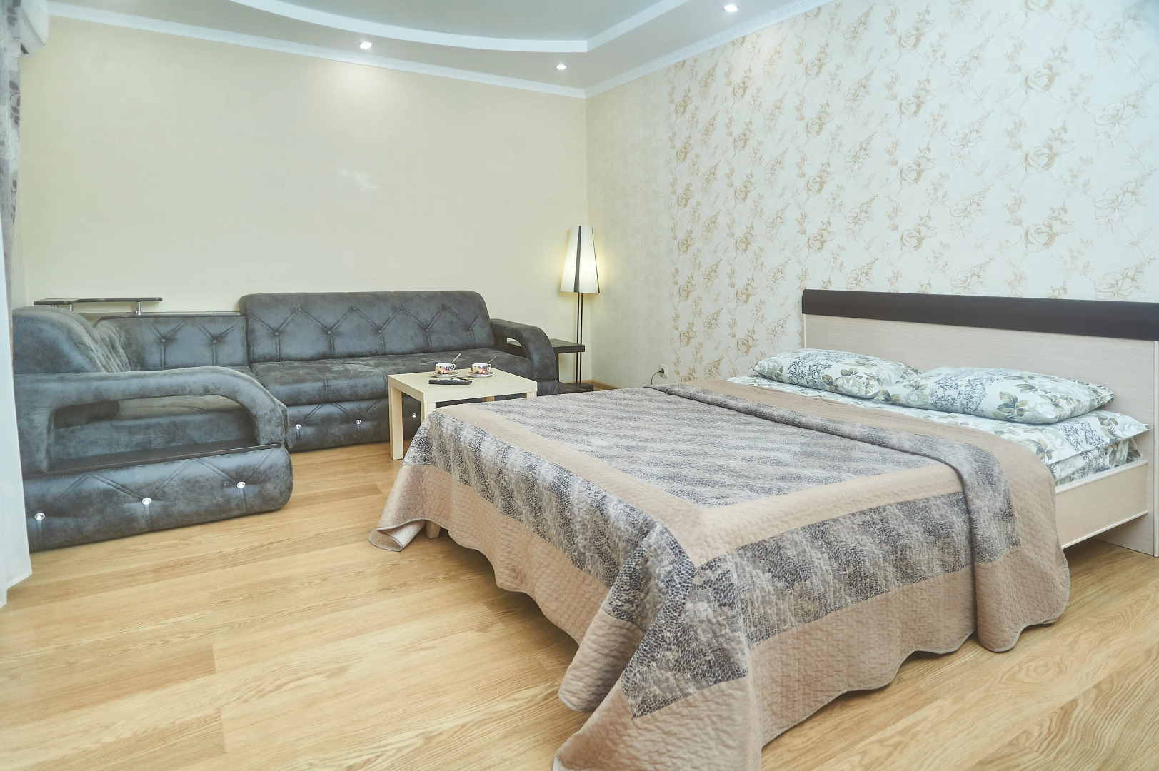 Квартира Двухкомнатная Как дома 58 на калинина 9