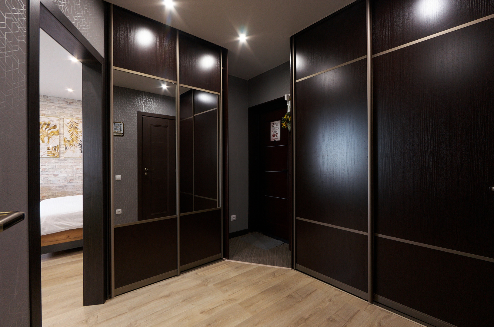 Апартаменты на Сирина