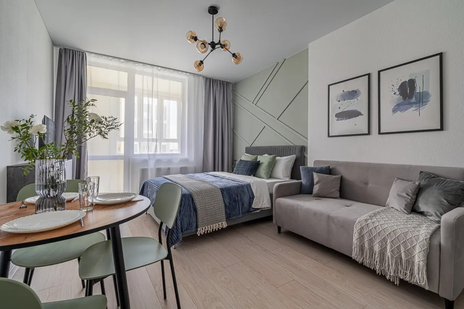 Квартира-студия на 22 этаже