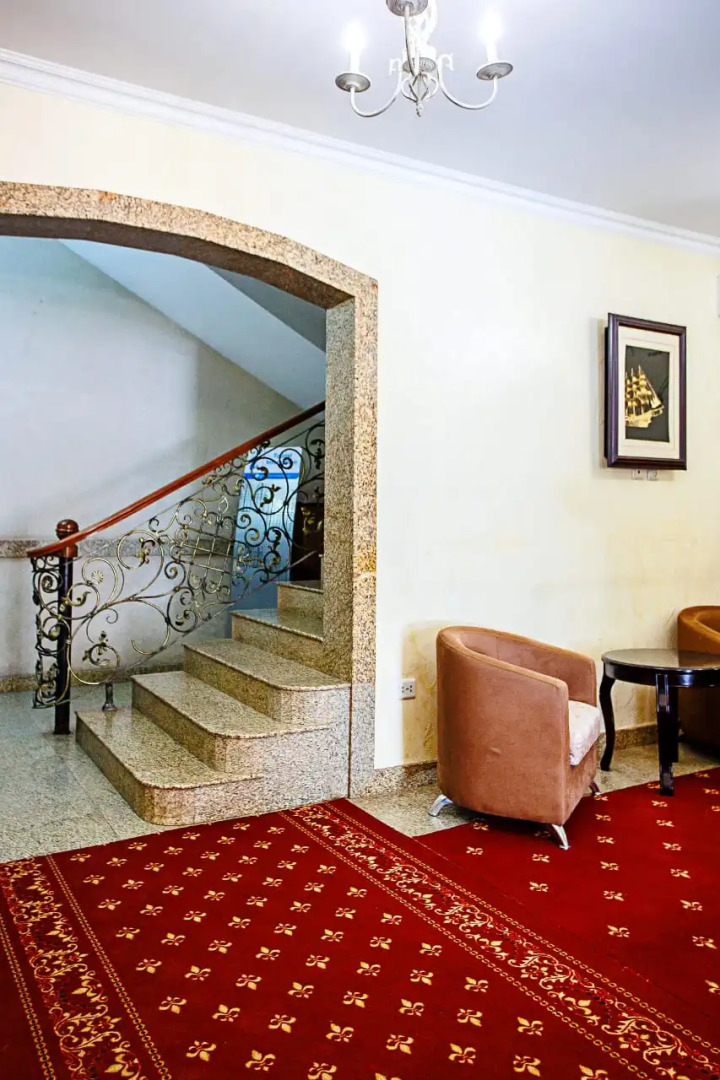 Отель Корсар