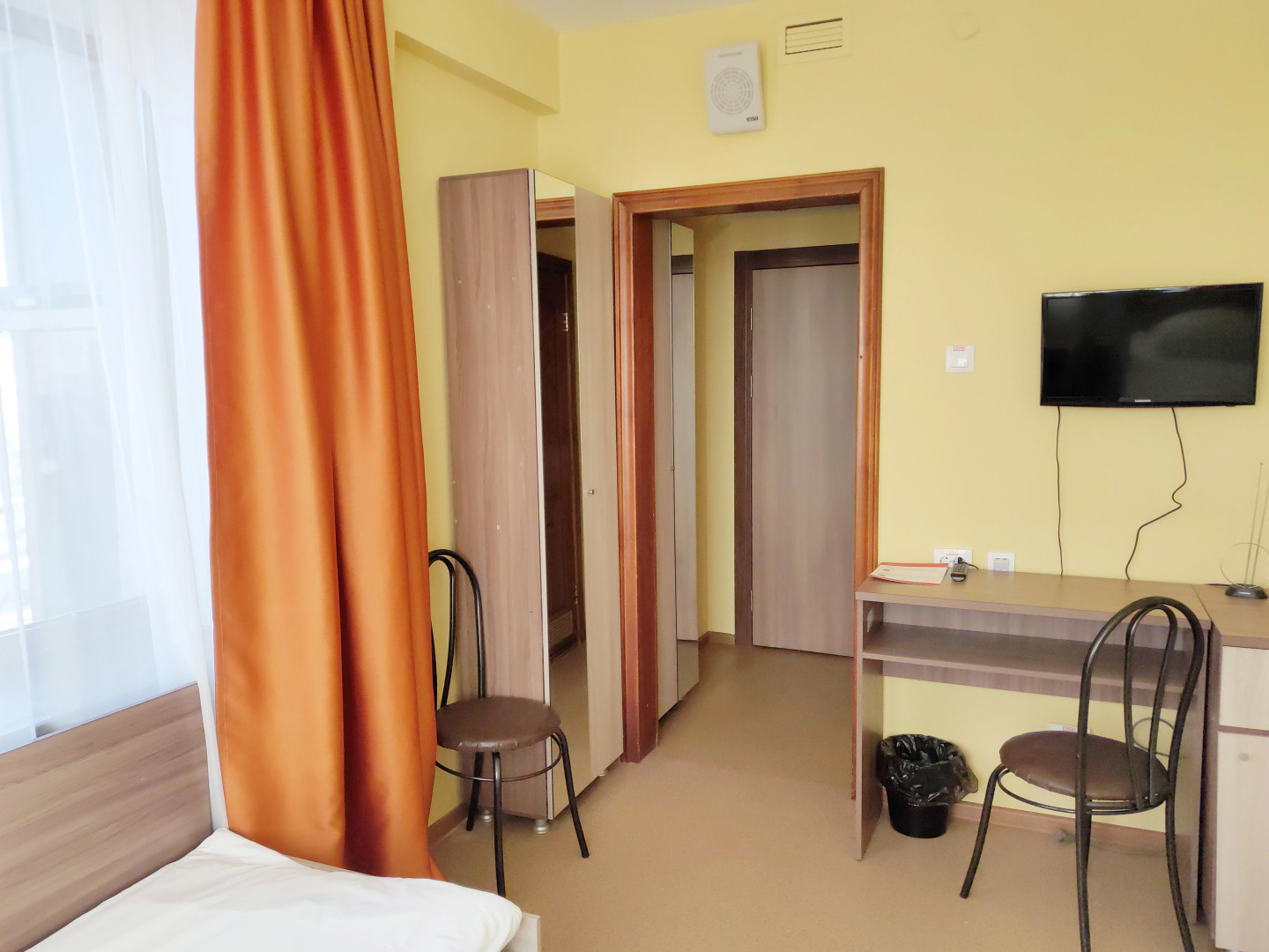 Отель Smart Hotel KDO Челябинск