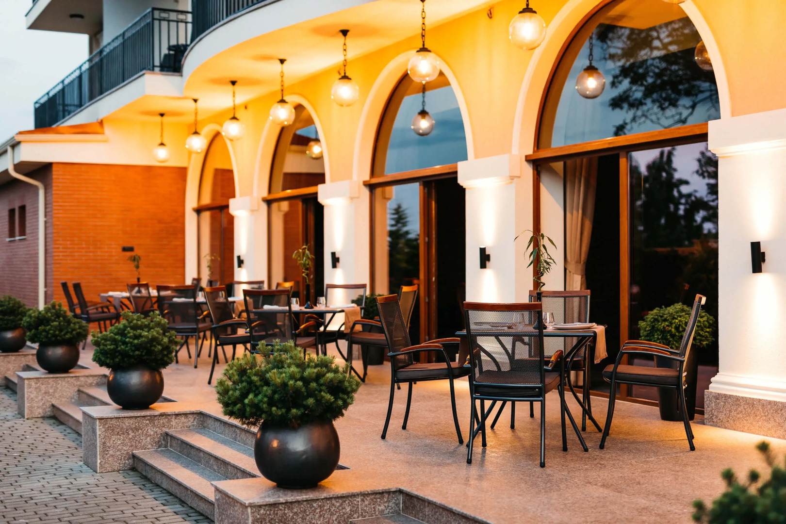 Отель  Briliant