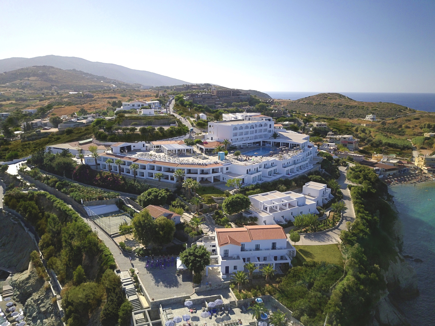 Отель Peninsula Resort & Spa