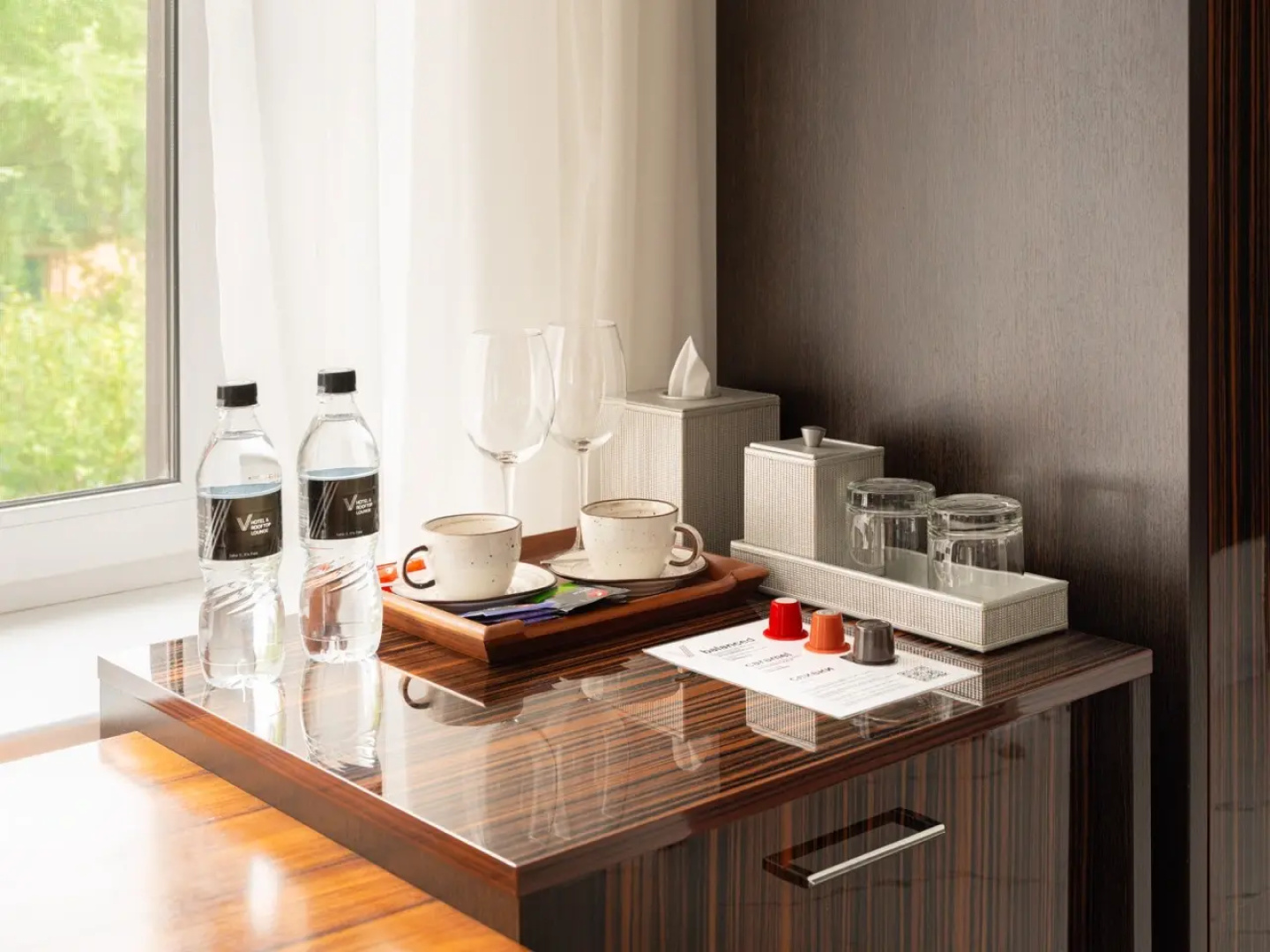 Отель V Hotel&Rooftop Lounge