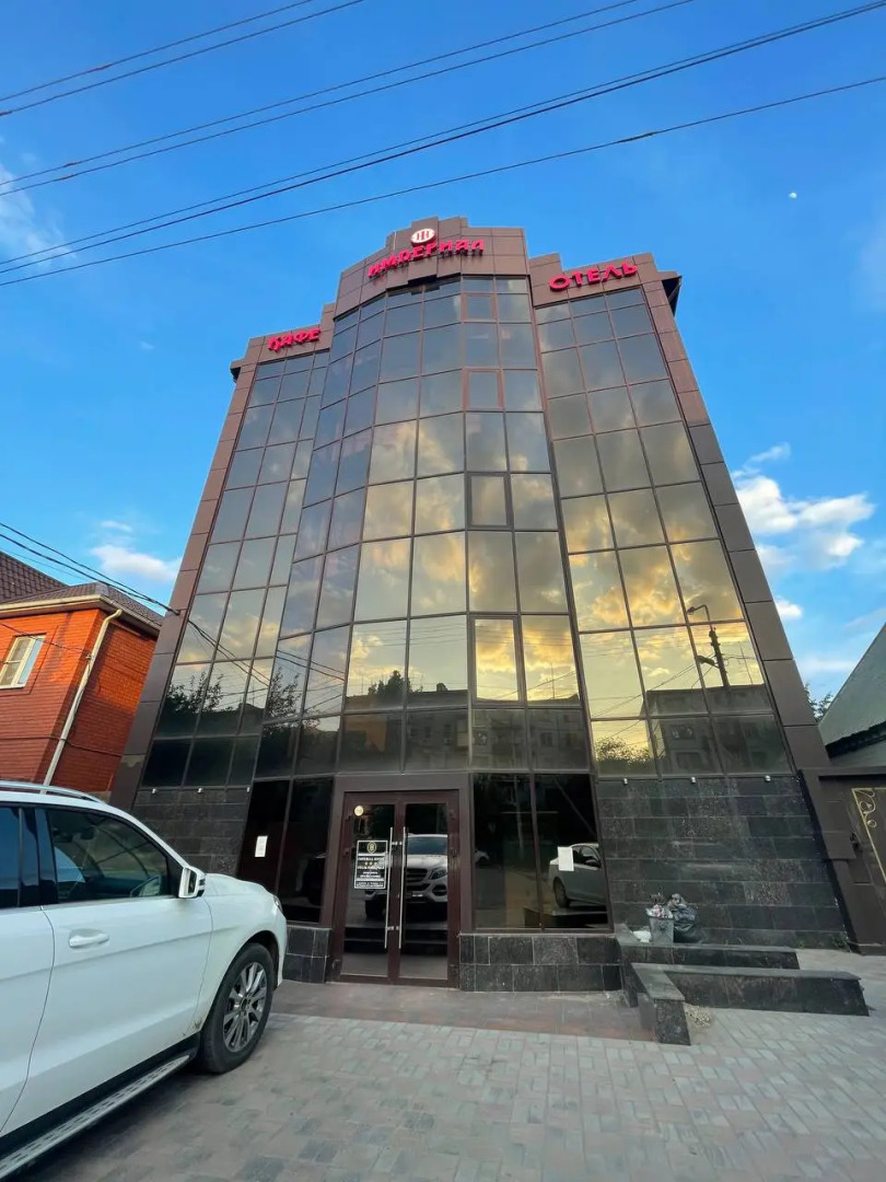 Отель Империал