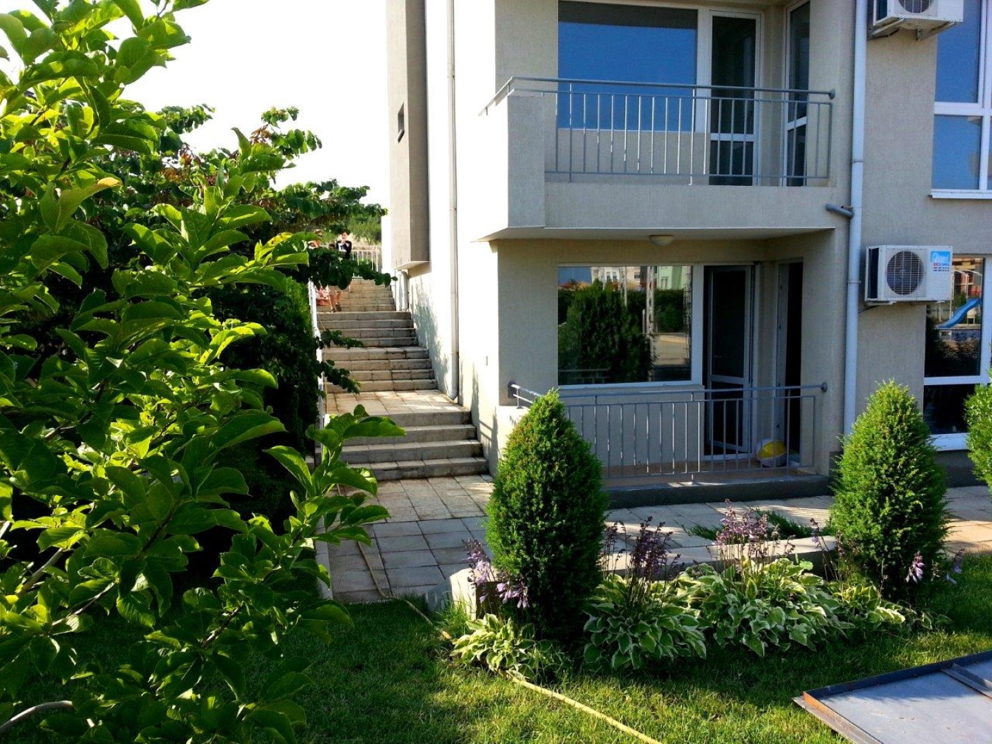 Апартаменты Butterfly - Menada