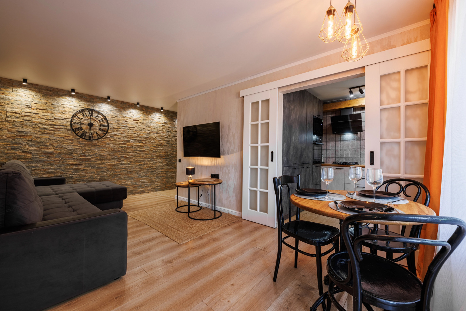 Квартира Люкс на Сойфера 13