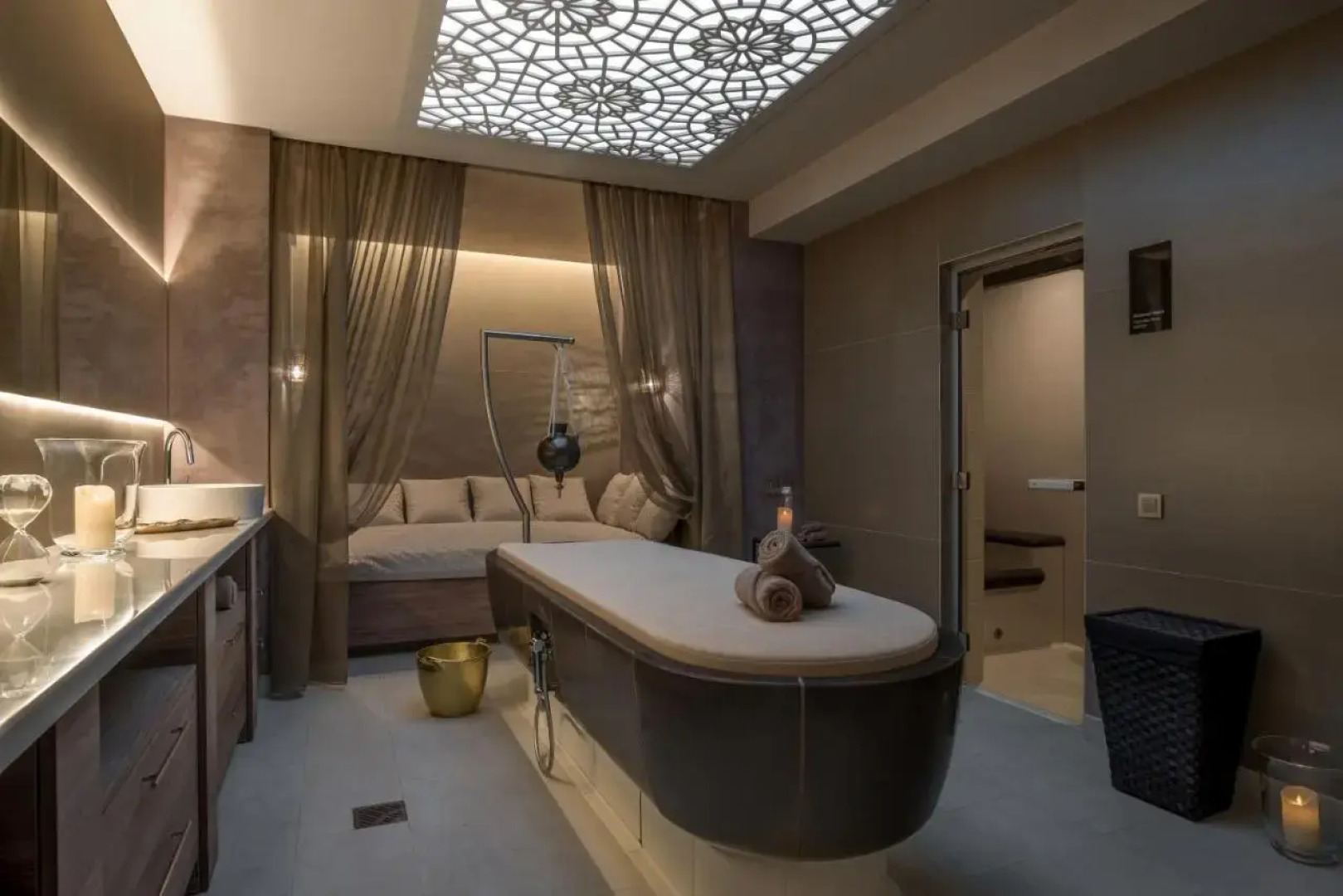 Отель Hilton Санкт-Петербург Expoforum