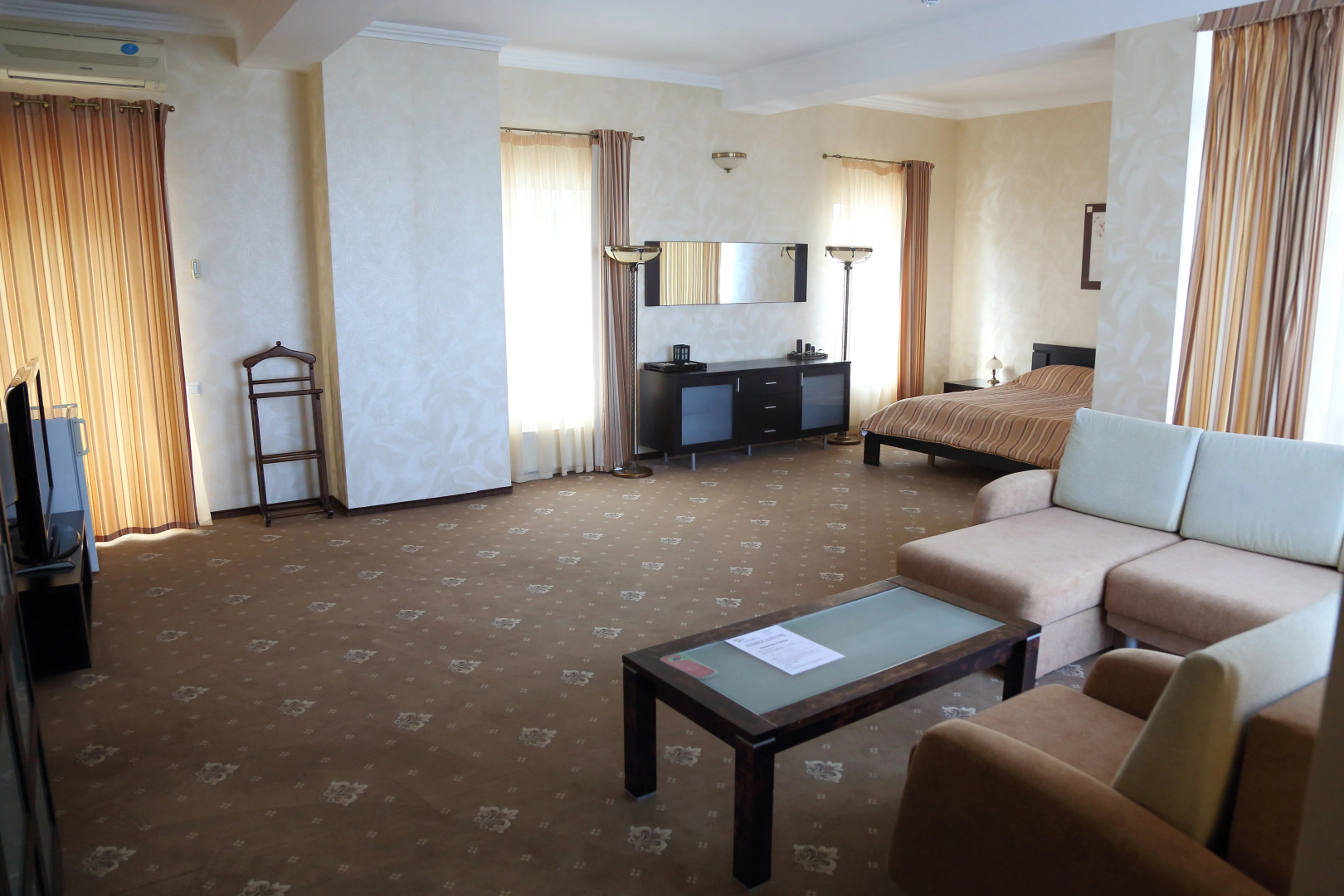 Отель Чайная горка