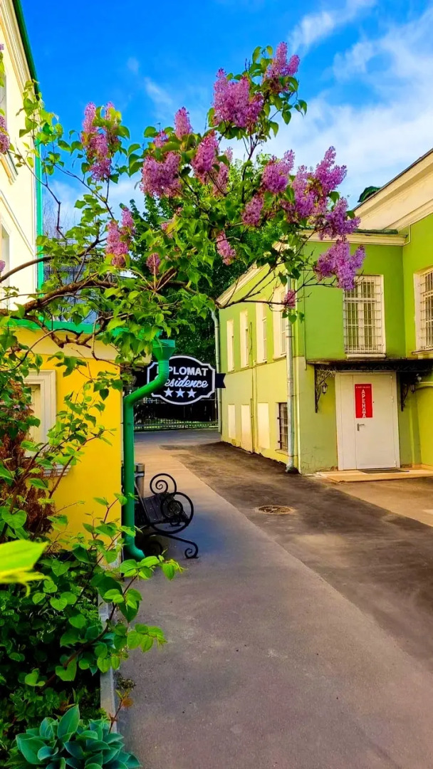 Отель Дипломат