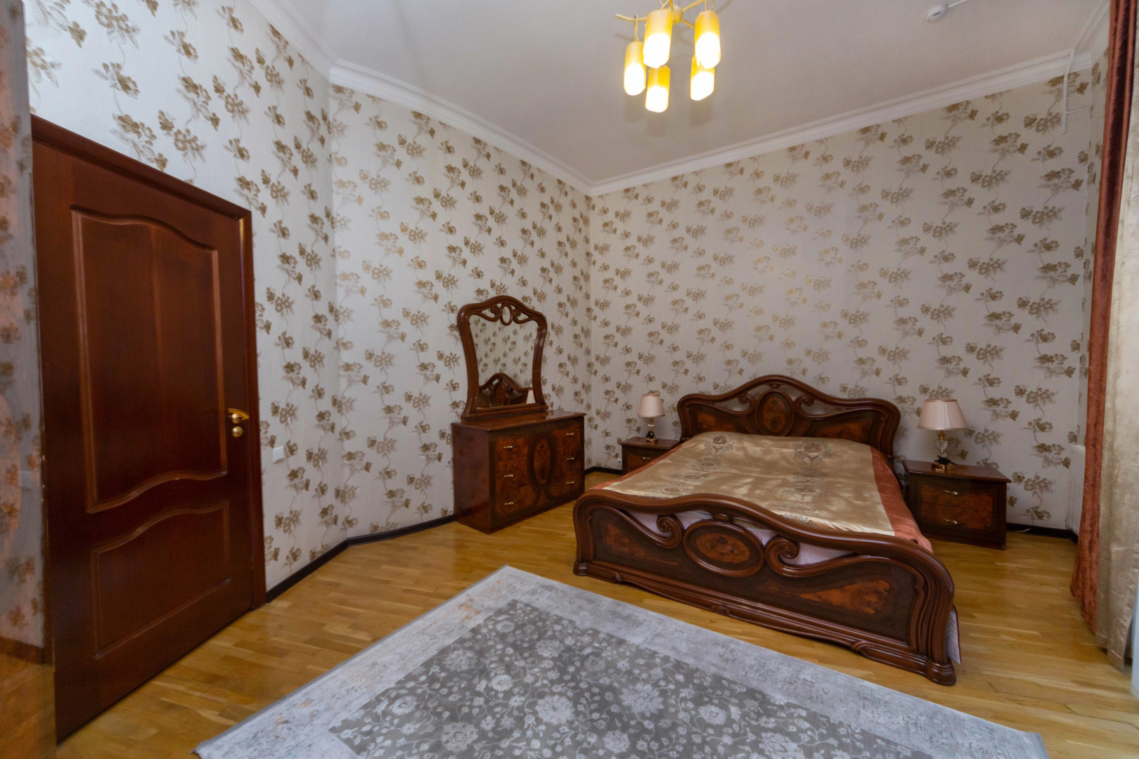 Отель Золотая Империя