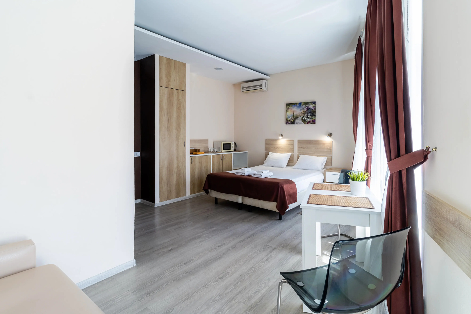 Отель Багет