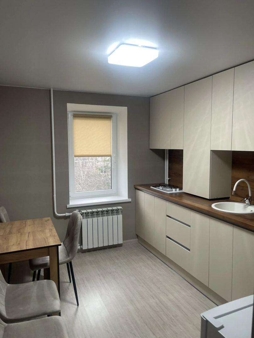 Квартира Трехкомнатная комфортная квартира