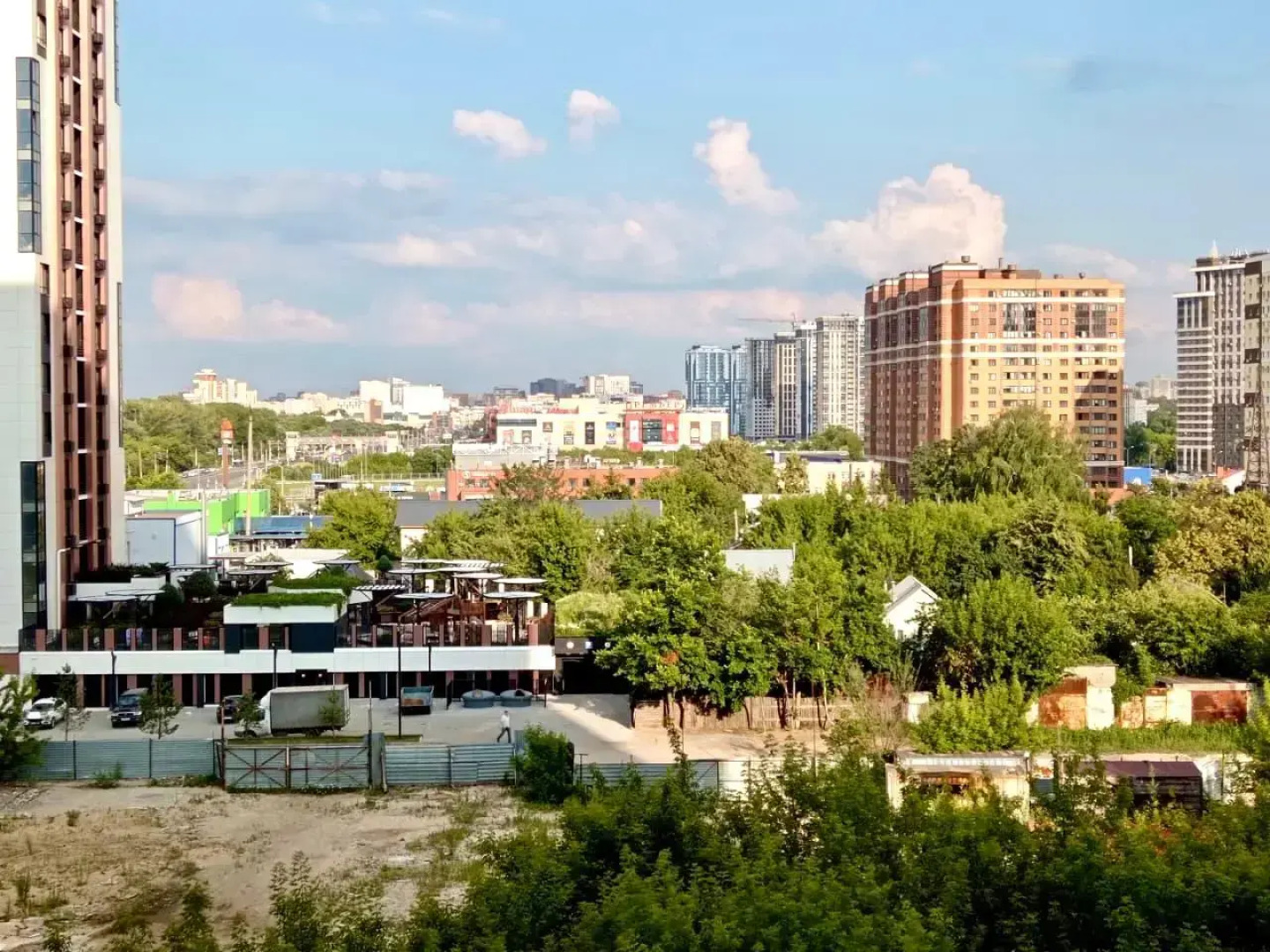 Квартира Уютная в Жк Вертикаль