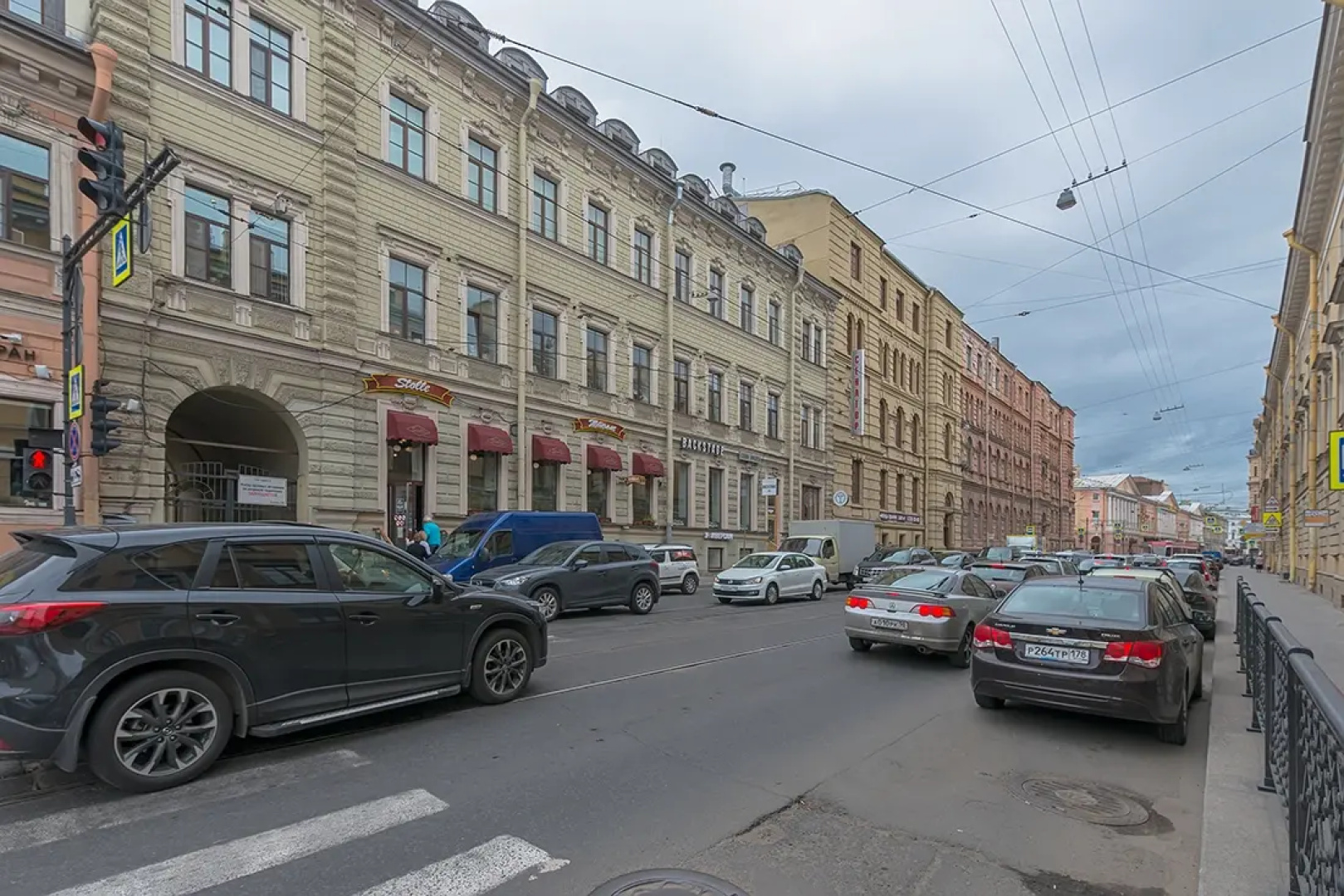 Квартира-студия для троих у Русского музея Дом Художников BookingSPB