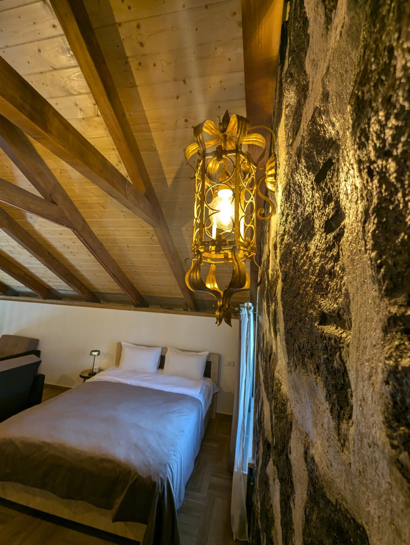 Частный дом озле реки