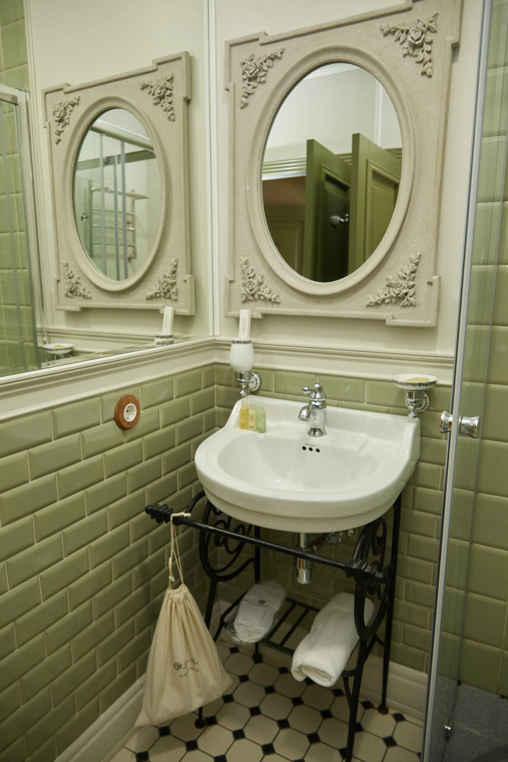 Бутик Отель 1881